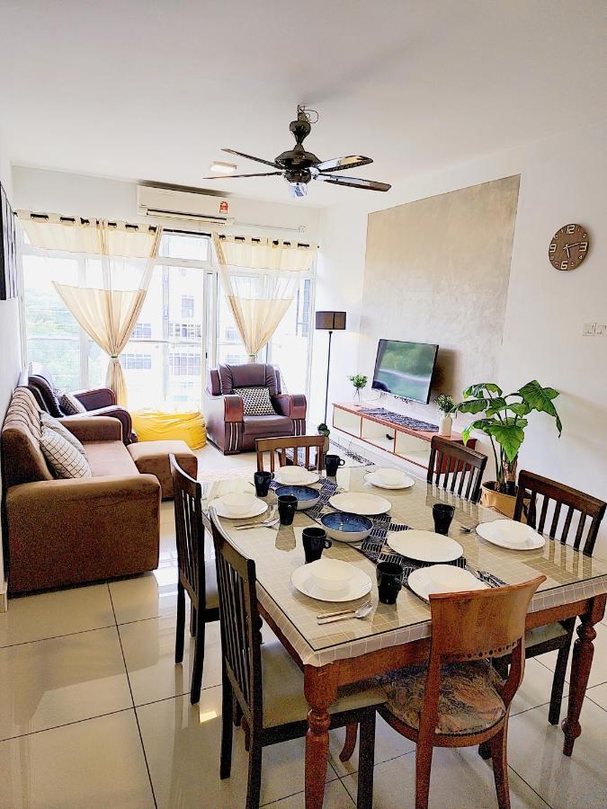 Putrajaya Dwiputra 6 Plus 1 Pax Blissful Fully Air-Con Suite Exteriör bild